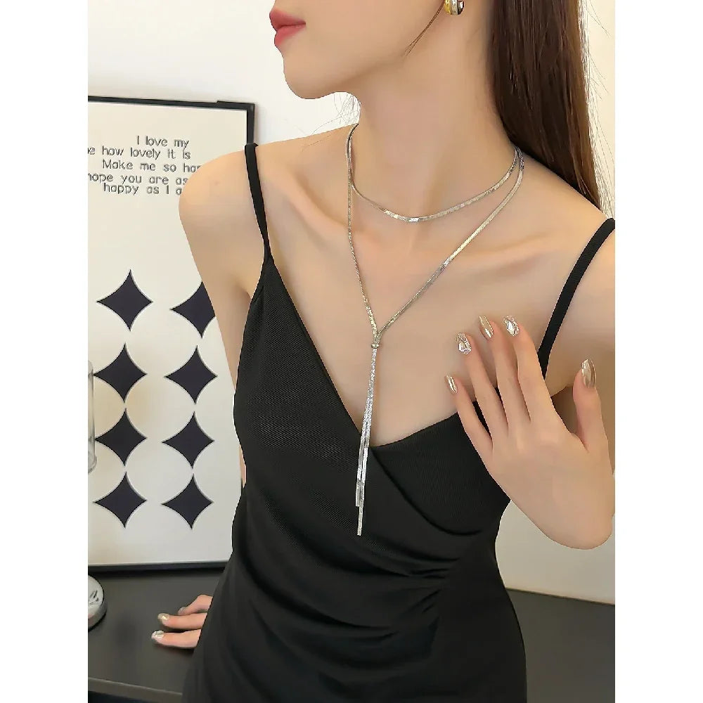 Exquisite Women's Light Luxury Pull-Out Necklace