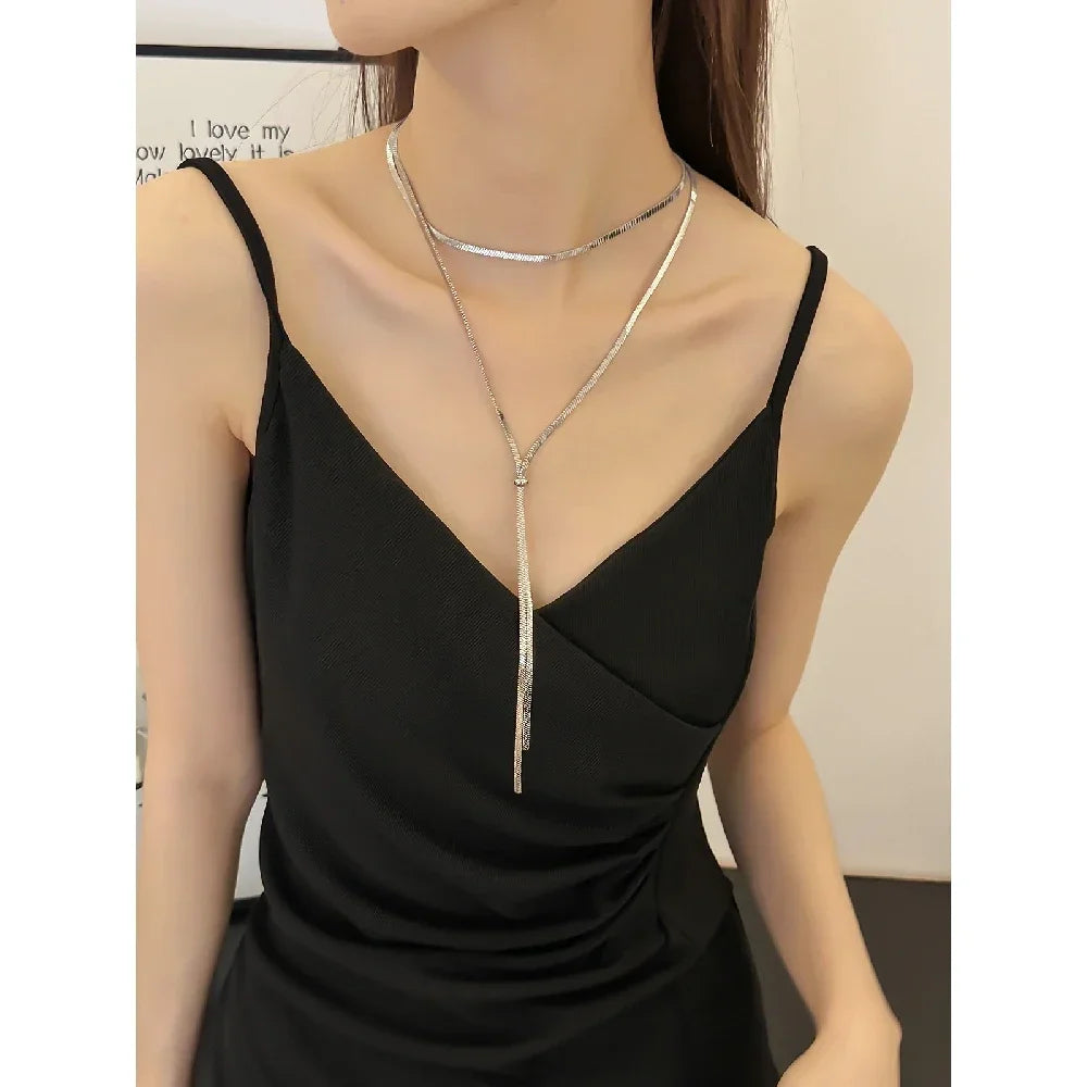Exquisite Women's Light Luxury Pull-Out Necklace